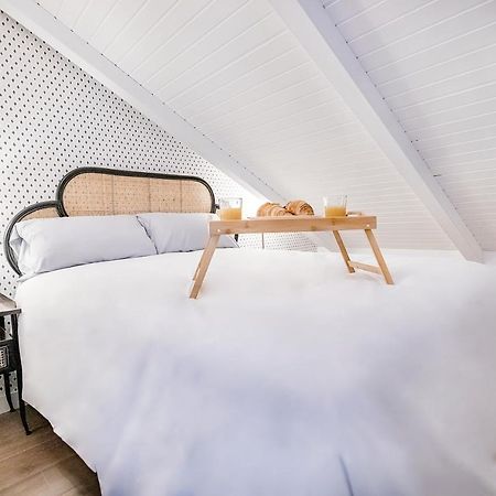 Bhost - Regina VII Apartment Cordoba Ngoại thất bức ảnh