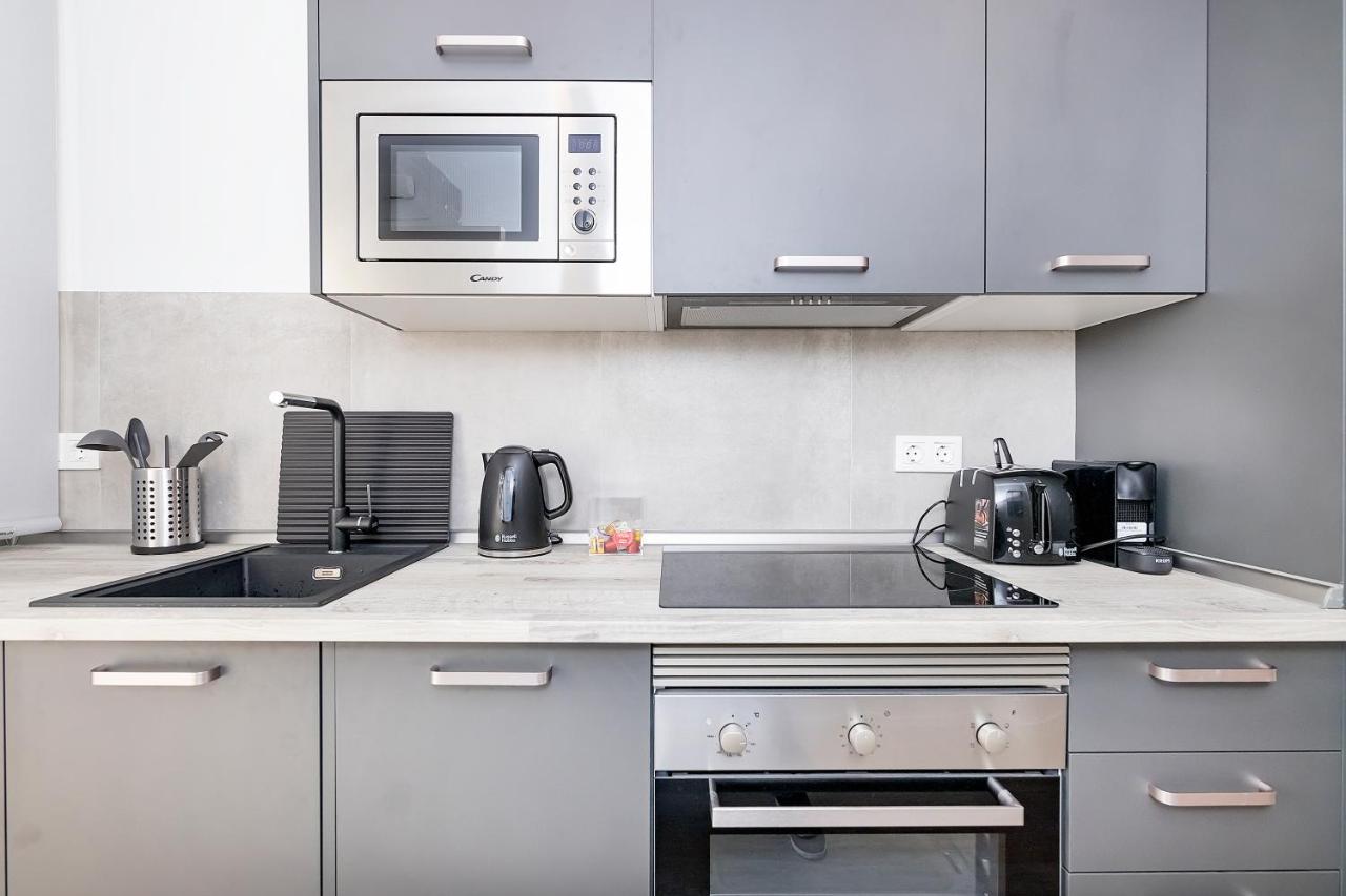 Bhost - Regina VII Apartment Cordoba Ngoại thất bức ảnh